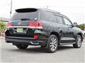 2018 Toyota Land Cruiser