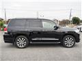 2018 Toyota Land Cruiser