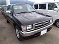 2000 Toyota Hilux