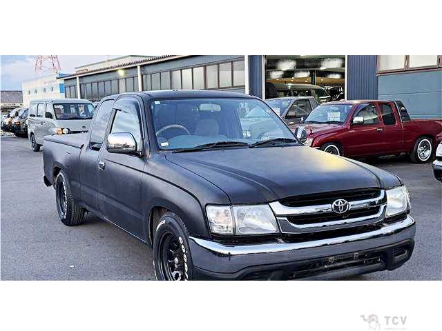 2003 Toyota Hilux