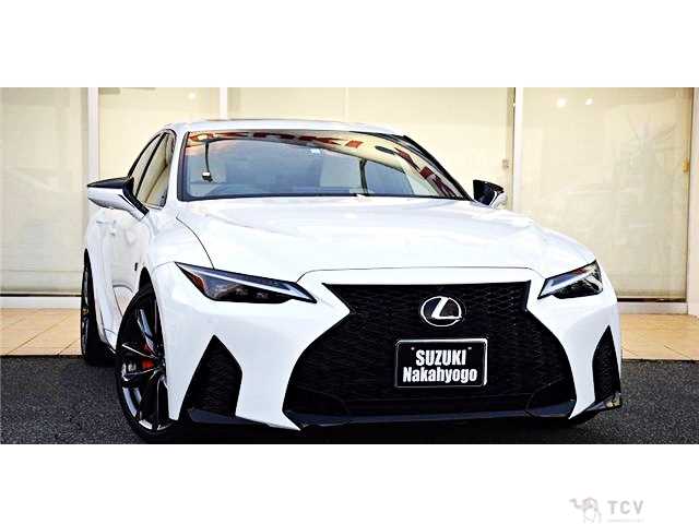 2023 Lexus IS