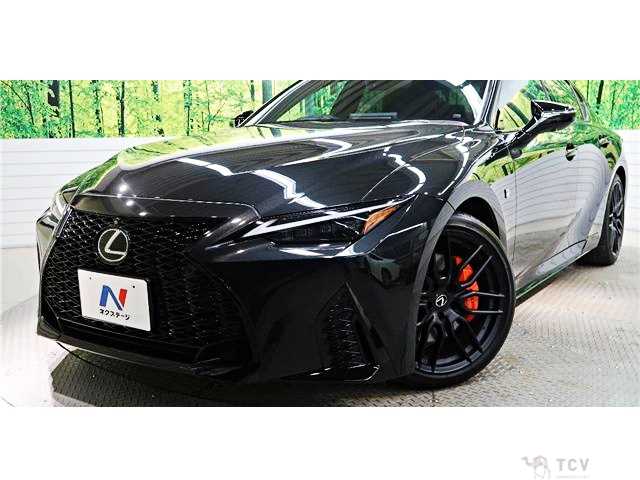 2023 Lexus IS