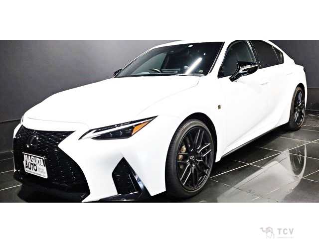 2023 Lexus IS