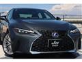 2021 Lexus IS