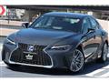 2021 Lexus IS