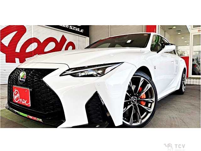 2021 Lexus IS