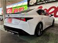 2021 Lexus IS