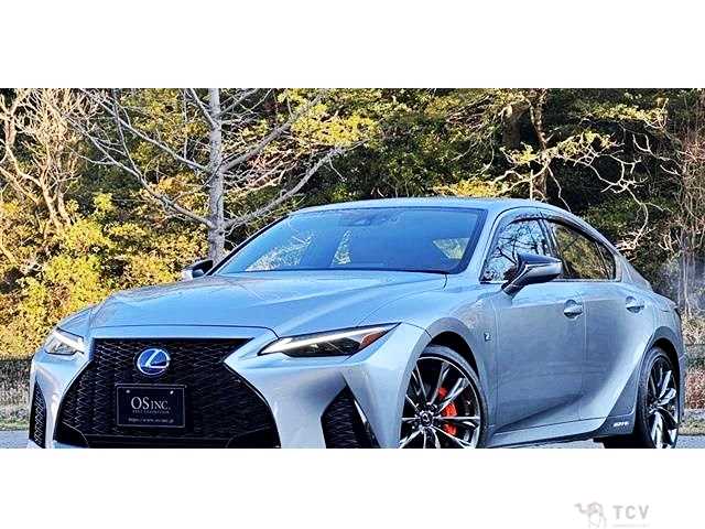 2021 Lexus IS
