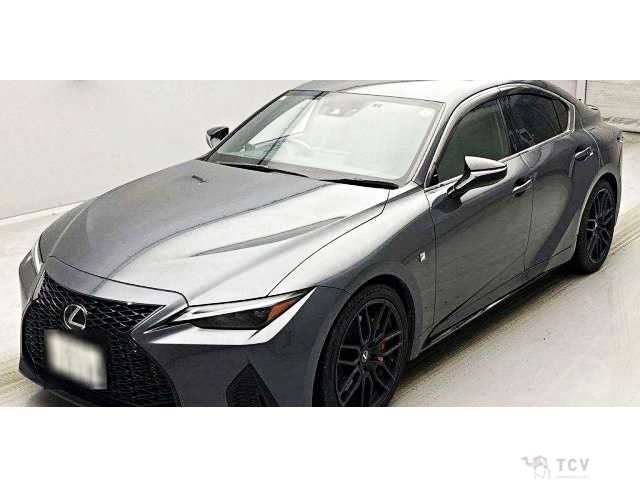 2021 Lexus IS