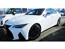 2021 Lexus IS