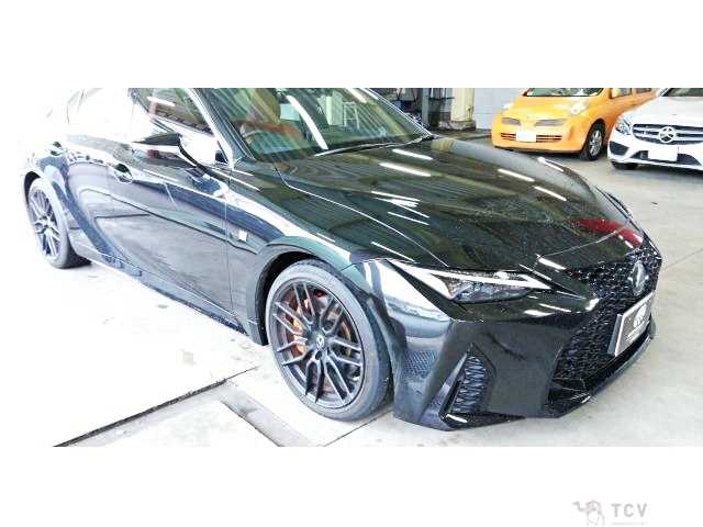 2021 Lexus IS