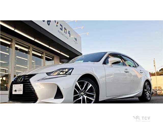 2018 Lexus IS