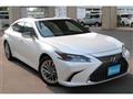 2020 Lexus ES