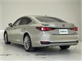 2019 Lexus ES