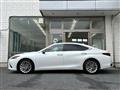2019 Lexus ES