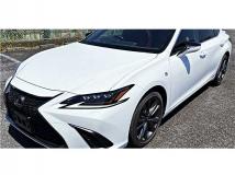 2019 Lexus ES