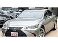 2019 Lexus ES