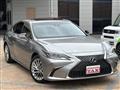 2019 Lexus ES