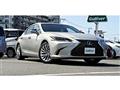 2019 Lexus ES
