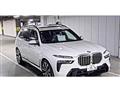 2025 BMW X7