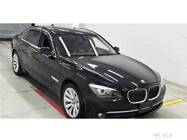2011 BMW 7 Series