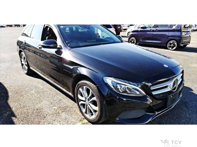 2016 Mercedes-Benz C-Class