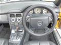 2000 Mercedes-Benz SLK