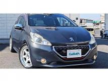 2015 Peugeot 208