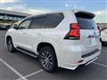 2018 Toyota Land Cruiser Prado