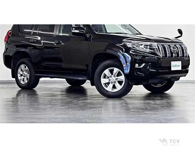 2022 Toyota Land Cruiser Prado