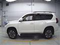 2022 Toyota Land Cruiser Prado