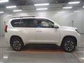 2022 Toyota Land Cruiser Prado