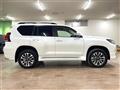 2023 Toyota Land Cruiser Prado