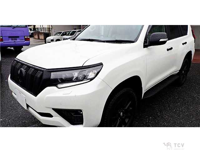 2023 Toyota Land Cruiser Prado