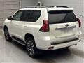2023 Toyota Land Cruiser Prado