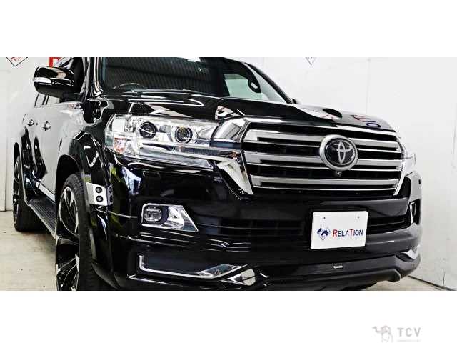 2017 Toyota Land Cruiser