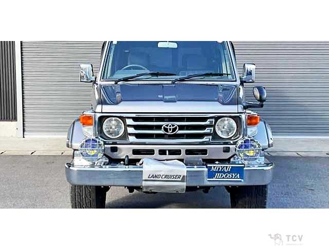 2003 Toyota Land Cruiser