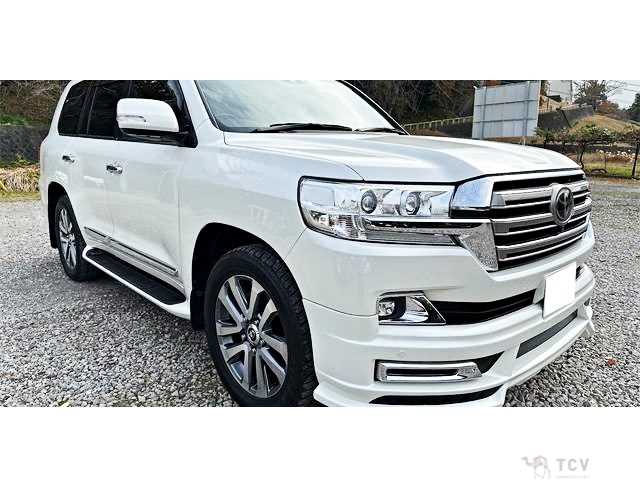 2018 Toyota Land Cruiser