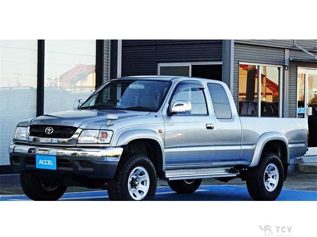 2003 Toyota Hilux