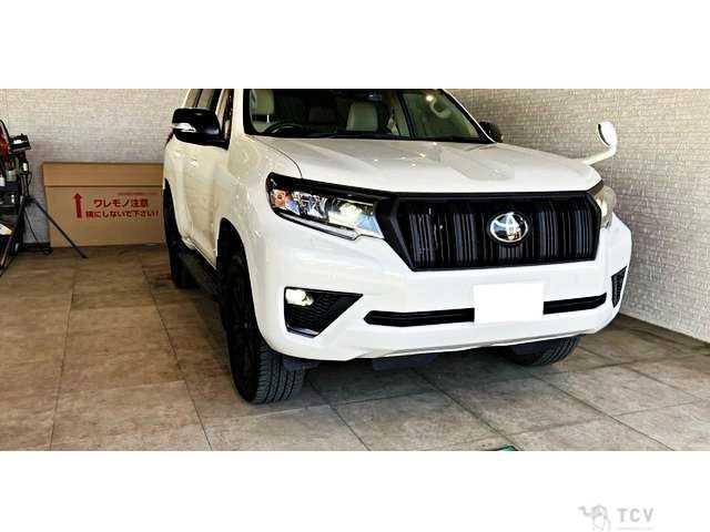 2023 Toyota Land Cruiser Prado