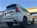 2021 Toyota Land Cruiser Prado