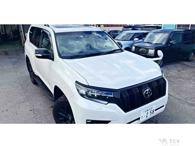 2023 Toyota Land Cruiser Prado