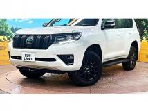 2022 Toyota Land Cruiser Prado