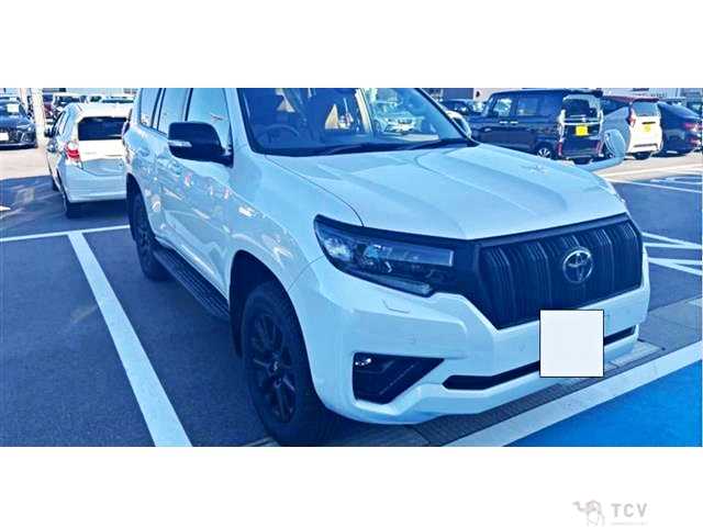 2023 Toyota Land Cruiser Prado