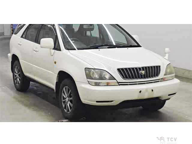 2000 Toyota Harrier