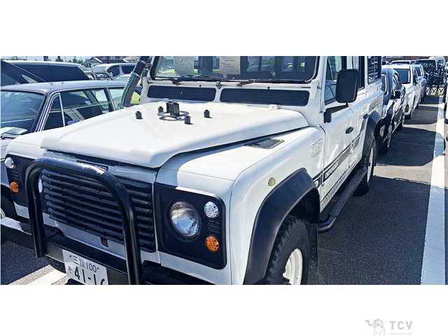 2022 Land Rover Defender