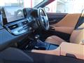 2025 Lexus ES