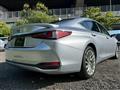2022 Lexus ES