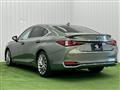 2019 Lexus ES