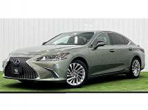 2019 Lexus ES